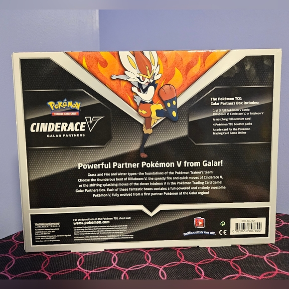 Galar Partners Box Cinderace V - Picture 2 of 6